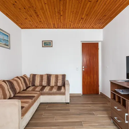 Lulu Lägenhet Split